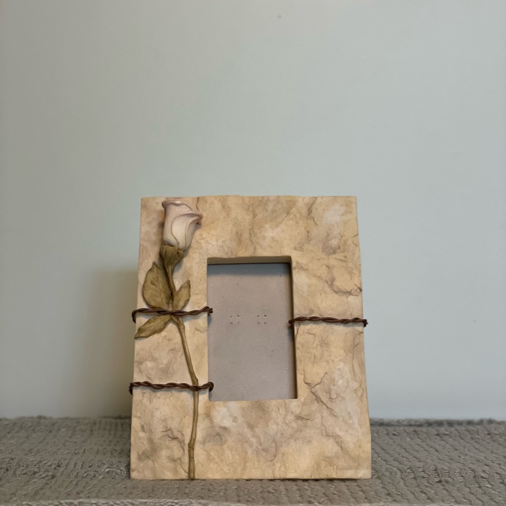 1996 Frameology Rose Picture Frame